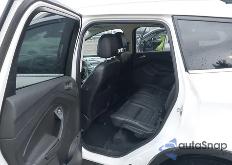 2017 Ford Escape Titanium из США, поврежденный, VIN 1FMCU9JD1HUA11662